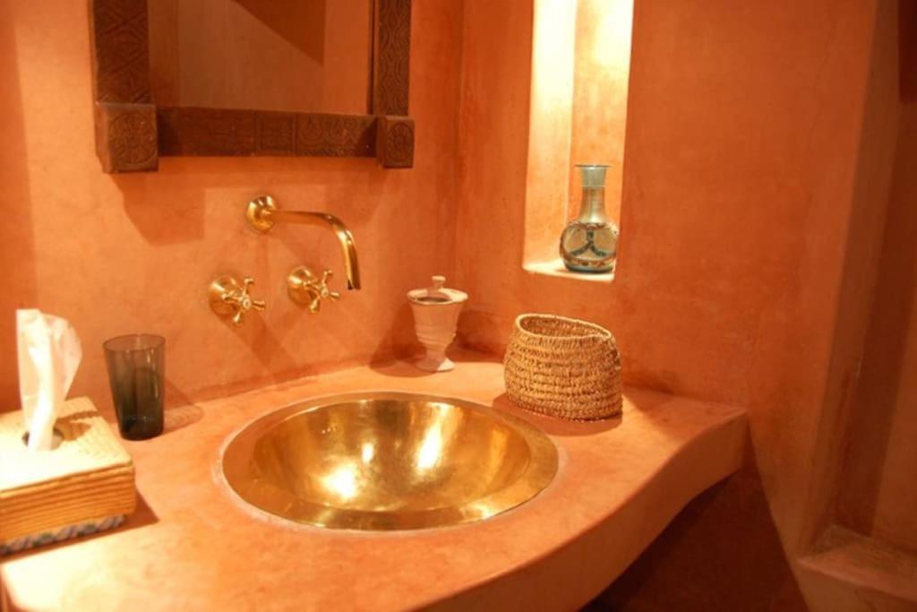Exclusive And Stylish 4-Bedroom Riad With Plunge Pool 马拉喀什 外观 照片
