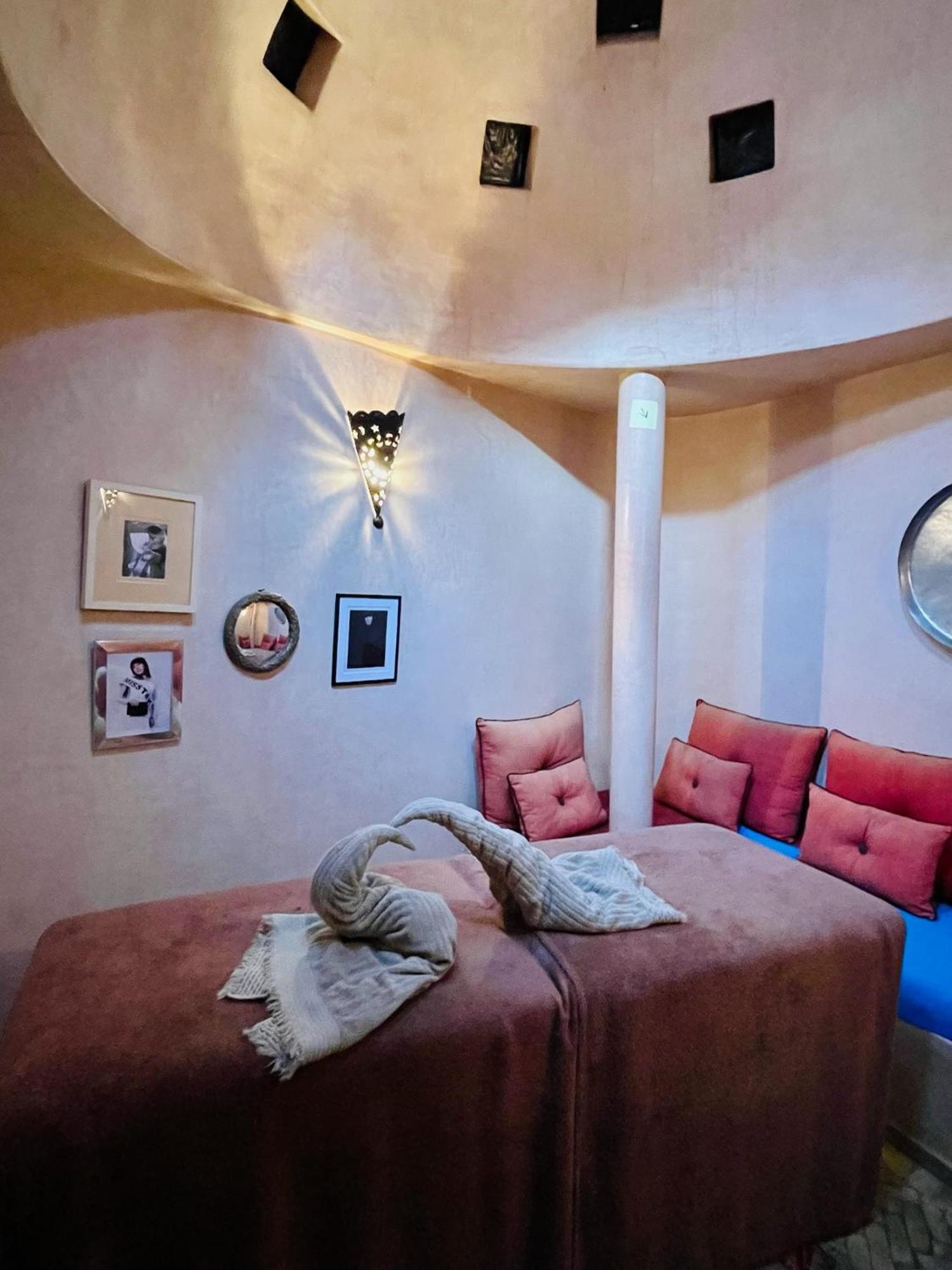 Exclusive And Stylish 4-Bedroom Riad With Plunge Pool 马拉喀什 外观 照片