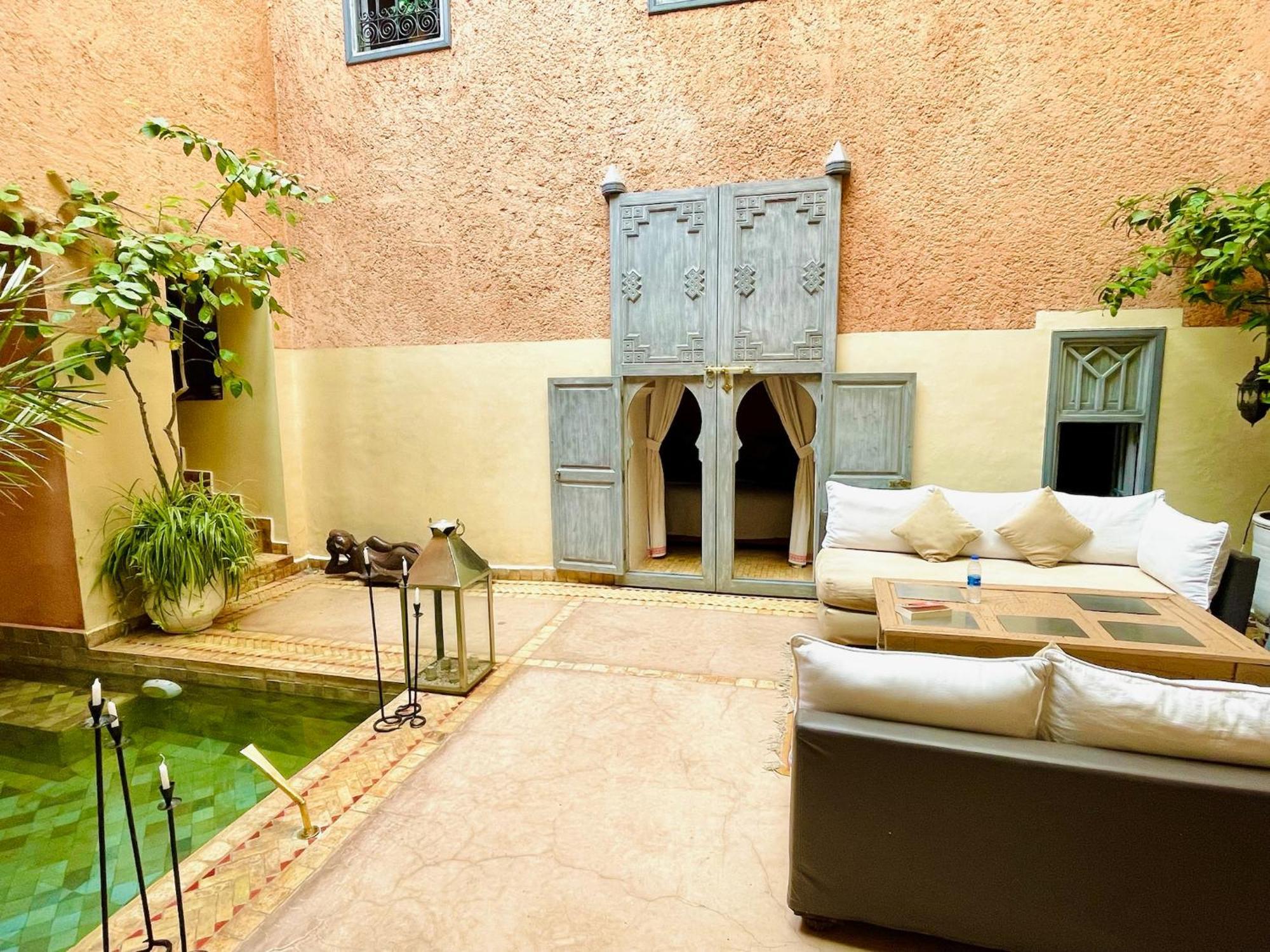 Exclusive And Stylish 4-Bedroom Riad With Plunge Pool 马拉喀什 外观 照片