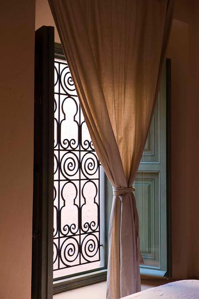 Exclusive And Stylish 4-Bedroom Riad With Plunge Pool 马拉喀什 外观 照片